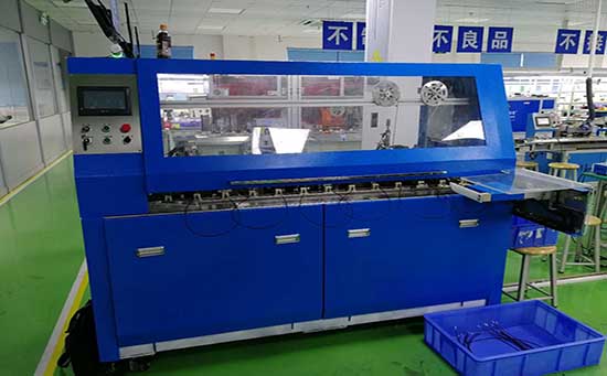 自動(dòng)裁線(xiàn)分扭2股編織激光去鋁箔機(jī) 自動(dòng)裁線(xiàn)分扭2股編織激光去鋁箔機(jī)